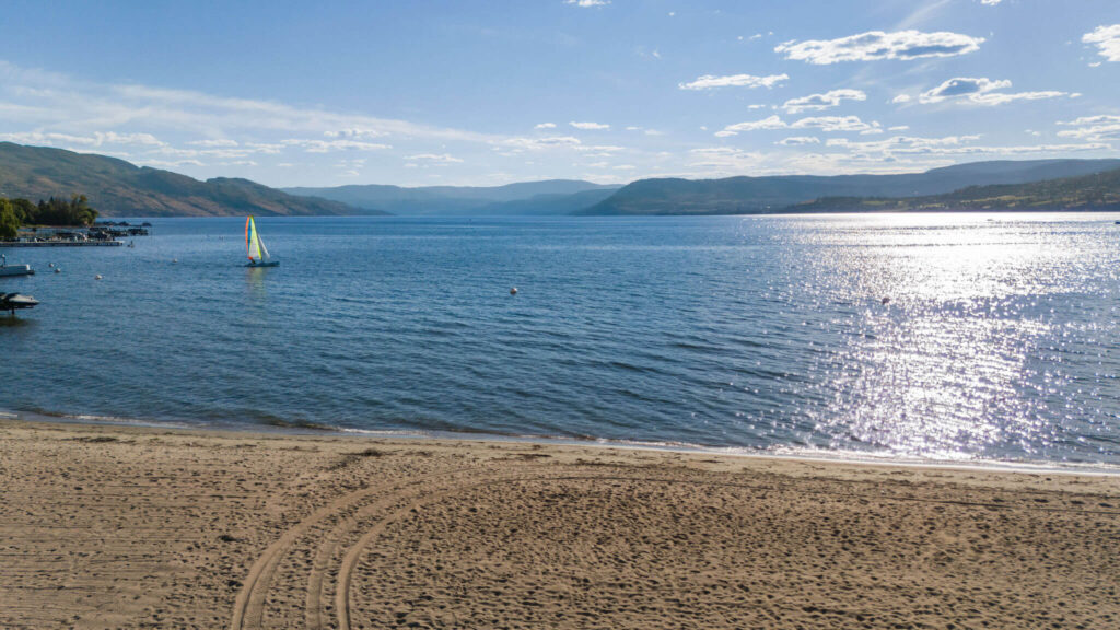 4164LakeshoreRd(20)